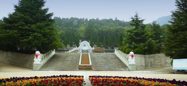 西安老灞陵墓园图片介绍，陵园让你永久守望爱人